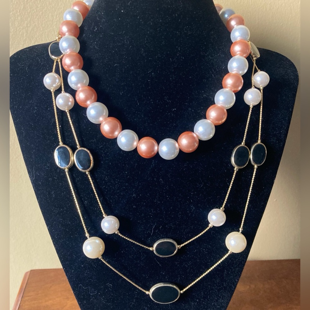 2 Pearl Necklaces